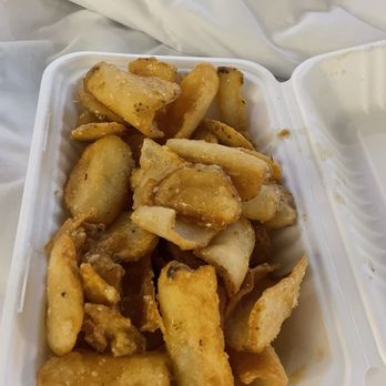 Vonns - Truffle fries - Burgers Near Me - Vancouver, British Columbia