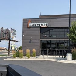 Headwaters Crafthouse