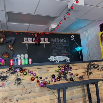 I Scream Sundae - a bar with a chalkboard and decorations - Ice Cream & Frozen Yogurt Near Me - Ripley, West Virginia
