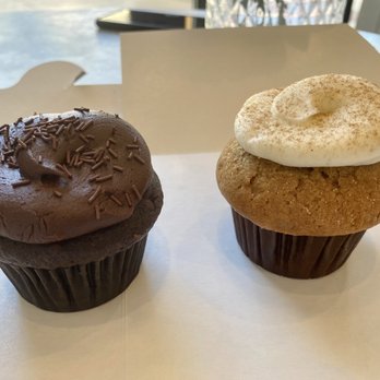 Icing On The Cupcake - Chocolate Chocolate & Snickerdoodle - Cupcakes Near Me - Folsom, California Icing On The Cupcake - Chocolate Chocolate & Snickerdoodle - Cupcakes Near Me - Folsom, California