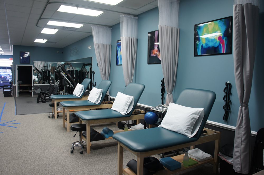 RESOLVE PHYSICAL THERAPY AND REHABILITATION 13 Photos 112 Walmart