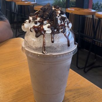 Five Star Chicken - Oreo shake - Chicken Shop Near Me - Richmond, California Five Star Chicken - Oreo shake - Chicken Shop Near Me - Richmond, California