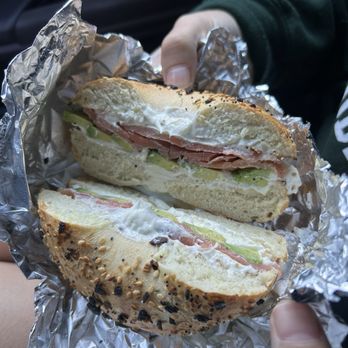 Crest Cafe and Catering - Cafes Near Me - Alpine Meadows, California