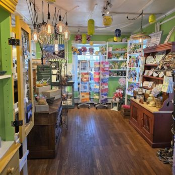Spoiled Rotten - Shopping Near Me - Ogunquit, Maine