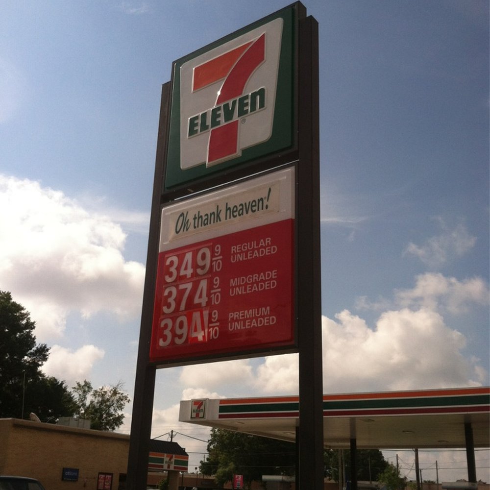 7-Eleven - You can buy gas as this gas station. Imagine the possibilities! - Gas Stations Near Me - Orlando, Florida