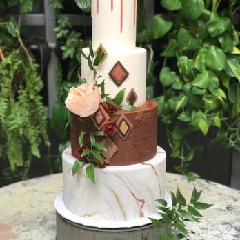 Laura Marie's - Bakeries Near Me