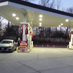 Gulf Luke's Full Service Center