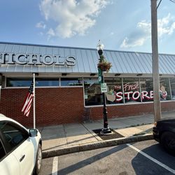 Nichol's Supermarkets