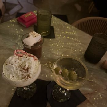 Brisa Restaurant & Bar - hot cocoa, santa's nightcap, holiday martini - Bars Near Me - San Diego, California Brisa Restaurant & Bar - hot cocoa, santa's nightcap, holiday martini - Bars Near Me - San Diego, California