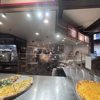 Ian’s Pizza Madison | State Street - Pizza Near Me - Madison, Wisconsin Ian’s Pizza Madison | State Street - Pizza Near Me - Madison, Wisconsin