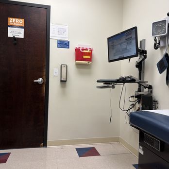 Concentra Urgent Care - Urgent Care Near Me - Stockton, California