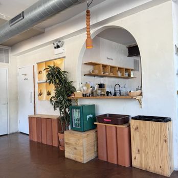 Bueno Days - Cafes Near Me - Chicago, Illinois