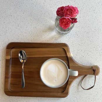 Cafe Lavande - London Fog - Bakeries Near Me - Milton, Georgia