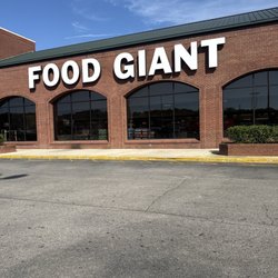Birmingham Food Giant - Front of store