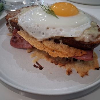 Maison de Manee - Croque madame - Thai Near Me - Long Island City, New York Maison de Manee - Croque madame - Thai Near Me - Long Island City, New York