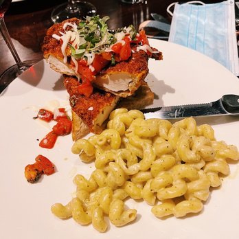 Prairie Creek Vineyards - bruschetta chicken - Wineries Near Me - Central City, Nebraska