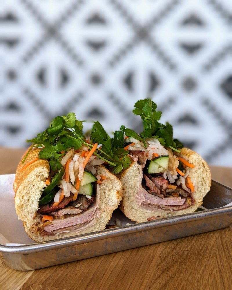 LOKAL SANDWICH + BURGER BAR 132 Photos & 91 Reviews 701 Lincoln