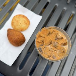 Coxinha, cheese bread and Moreno coffee