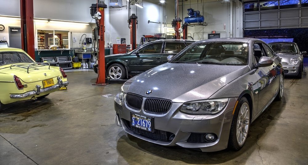 SPORTS CAR SHOP 16 Photos 288 W 6th Ave, Eugene, Oregon Auto