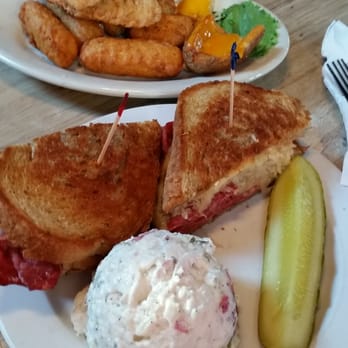 Yorktown Pub - Ruben and potato salad is delicious but the combo appetizer taste like it was fried in fishy oil - Pubs Near Me - Yorktown, Virginia Yorktown Pub - Ruben and potato salad is delicious but the combo appetizer taste like it was fried in fishy oil - Pubs Near Me - Yorktown, Virginia