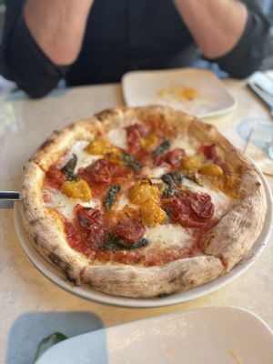 Angelina's Pizzeria Napoletana by null