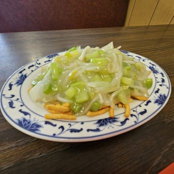 New Garden Chinese Restaurant - Side chow mein - Chinese Near Me - Boise, Idaho New Garden Chinese Restaurant - Side chow mein - Chinese Near Me - Boise, Idaho