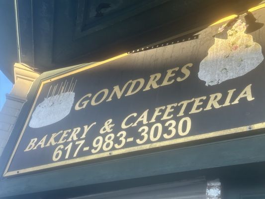 Gondres Bakery by null