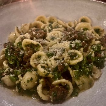 A16 - ORECCHIETTE
lamb sausage, broccoli di ciccio, saffron, pecorino, fennel seed, calabrian chili - Italian Near Me - San Francisco, California A16 - ORECCHIETTE
lamb sausage, broccoli di ciccio, saffron, pecorino, fennel seed, calabrian chili - Italian Near Me - San Francisco, California