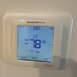Flamingo Point - It is not 68 in apt. The real temperature is 78 as you can see and cool is on. AC is not working the last two weeks