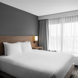 Hyatt Place San Antonio/Riverwalk - Guest Room