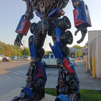 Optimus Prime Statue - Landmarks & Historical Buildings Near Me - Roanoke, Virginia