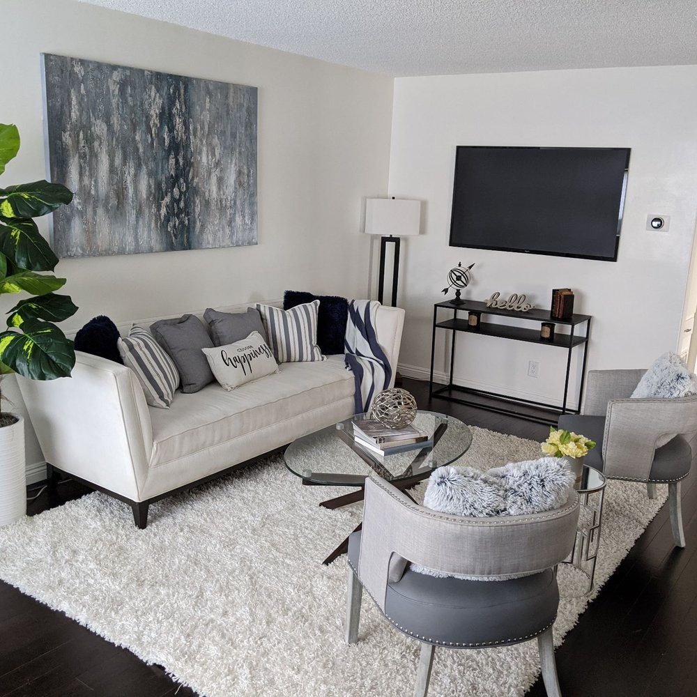 Style de L'Atelier - Living room. - Home Staging Near Me Style de L'Atelier - Living room. - Home Staging Near Me