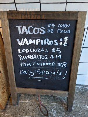 Tacos El Ultimo Baile by null