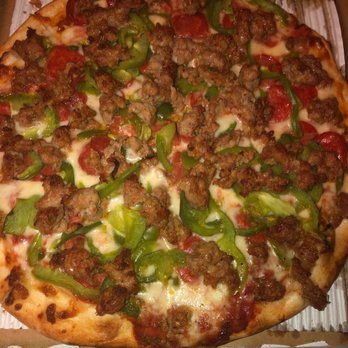 Petrilli's Pizza - Small pizza with pepperoni, sausage and green peppers - Pizza Near Me - Upland, California