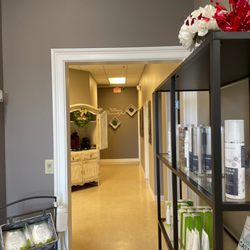 Waxing Room - Beauty & Wellness Lounge - Hallway