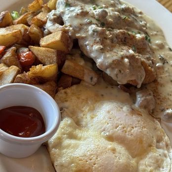 Cecilia - Chicken Fried Steak & Home Fries with Eggs over Medium - Breakfast & Brunch Near Me - Vancouver, Washington Cecilia - Chicken Fried Steak & Home Fries with Eggs over Medium - Breakfast & Brunch Near Me - Vancouver, Washington