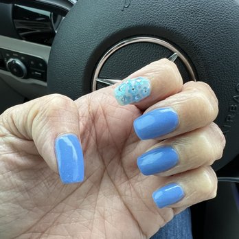 Daisy Nails - Day 1 - Nail Salons Near Me - Lancaster, California Daisy Nails - Day 1 - Nail Salons Near Me - Lancaster, California