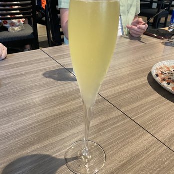 Basalt - Pineapple  Mimosa - New American Near Me - Honolulu, Hawaii