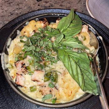 GRANVILLE - Uptown Mac & Cheese - New American Near Me - Pasadena, California GRANVILLE - Uptown Mac & Cheese - New American Near Me - Pasadena, California