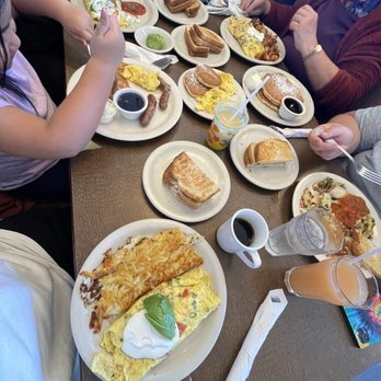 Bill's Cafe - Breakfast & Brunch Near Me - San Jose, California Bill's Cafe - Breakfast & Brunch Near Me - San Jose, California