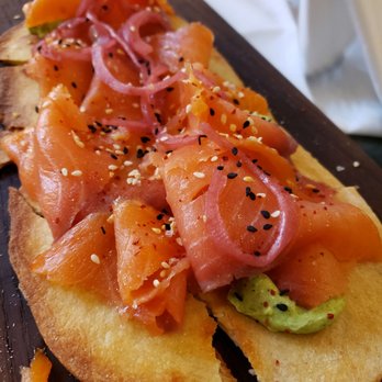 Somerset - Smoked salmon Flatbread - American Near Me - Chicago, Illinois Somerset - Smoked salmon Flatbread - American Near Me - Chicago, Illinois