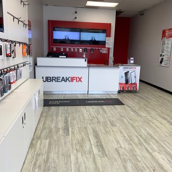 uBreakiFix by Asurion - Front desk - Mobile Phone Repair Near Me - Alexandria, Virginia