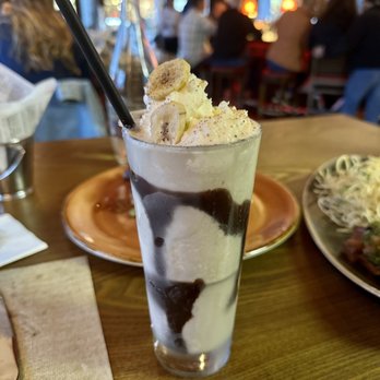 Avalon Grille - Buffalo Milk cocktail - New American Near Me - Avalon, California