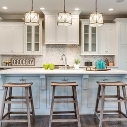 Webb Home Staging - College Grove Staging