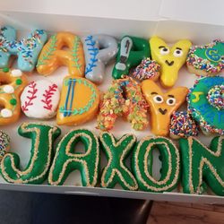 Donut Swiss - Birthday Donuts from Swiss Dinuts in Irving TX.