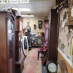 The Time Machine - Front of the shop
