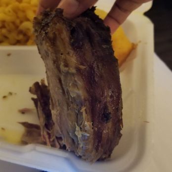 Melba's - Notice the OLD, two-toned meat. - Chicken Wings Near Me - New Orleans, Louisiana