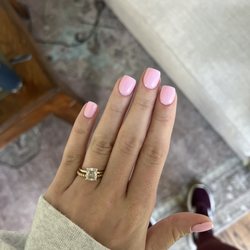 Red Nail Salon