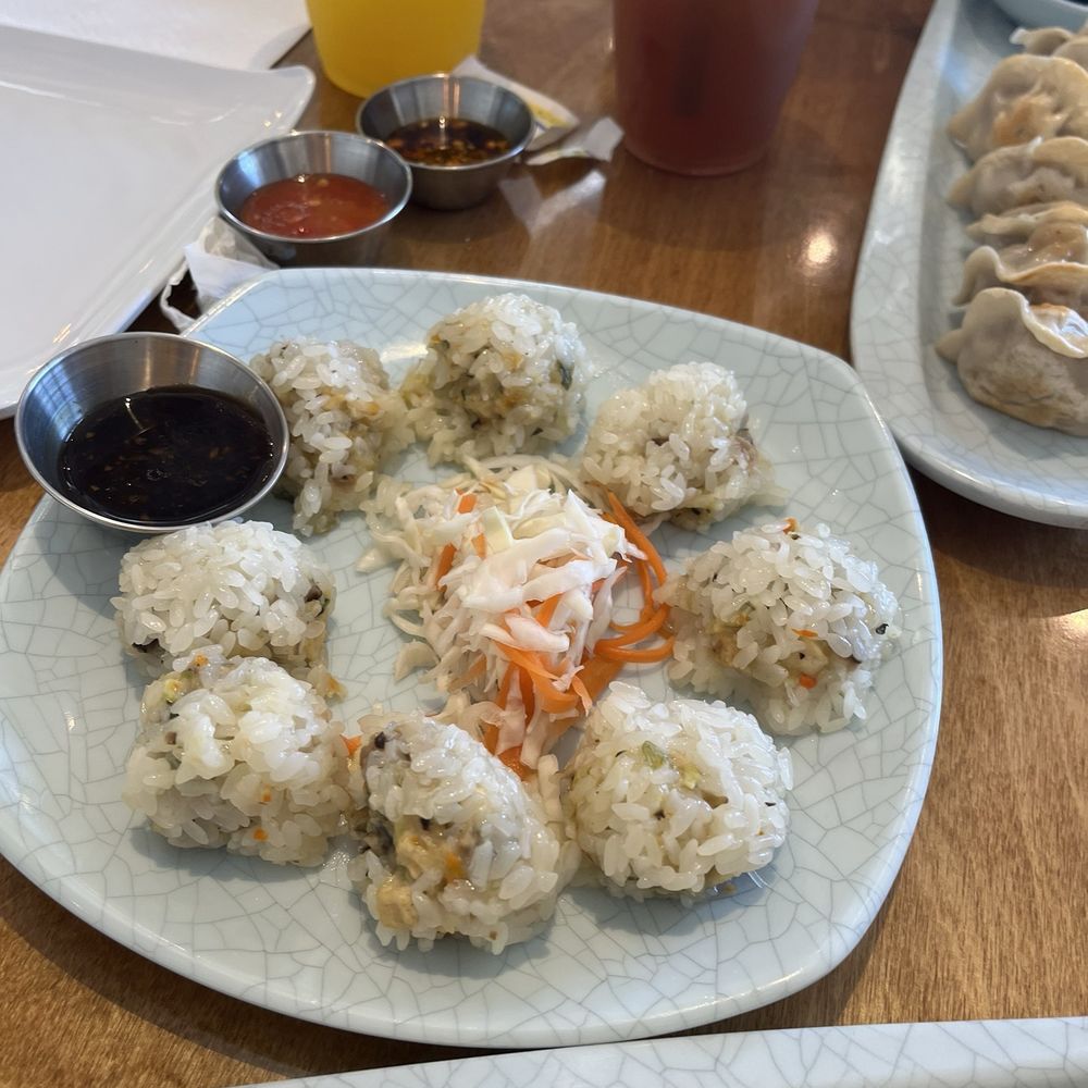 Hello Dumpling - Veg rice dumplings - Noodles Near Me - Dallas, Texas