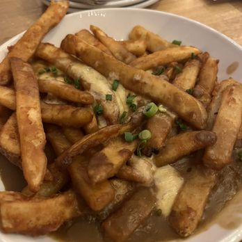 Four Peaks Brewing - Green chili Poutine - Pubs Near Me - Tempe, Arizona